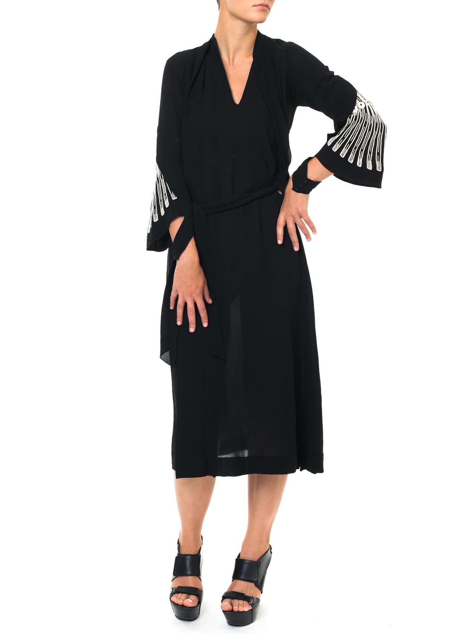 1930s Elegant and Proper Black Maxi Dress with a Subtle White-embroidered Element